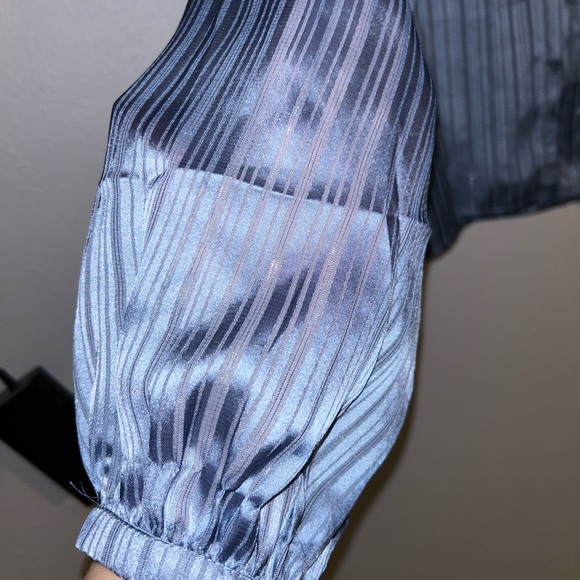 SOLD!! NO LONGER AVAILABLE!!! Button Down Blouse w Silver Accent Thread! - Picture 4 of 9